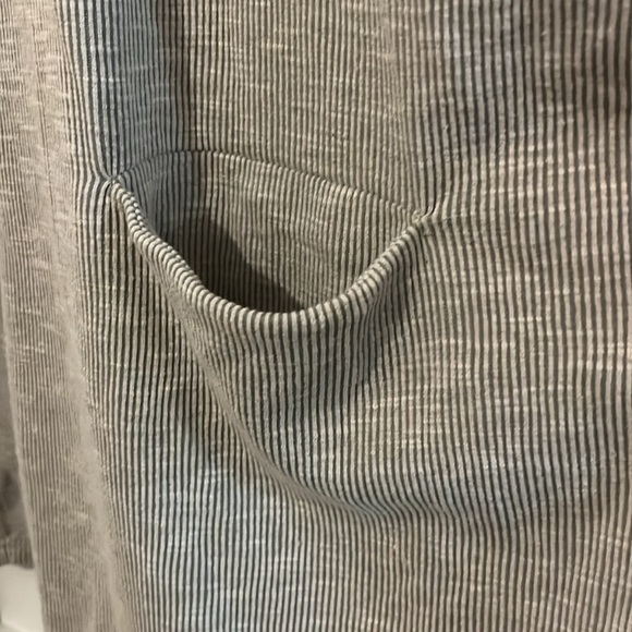 Donni Striped Grey Cardigan with Pockets - Picture 3 of 4